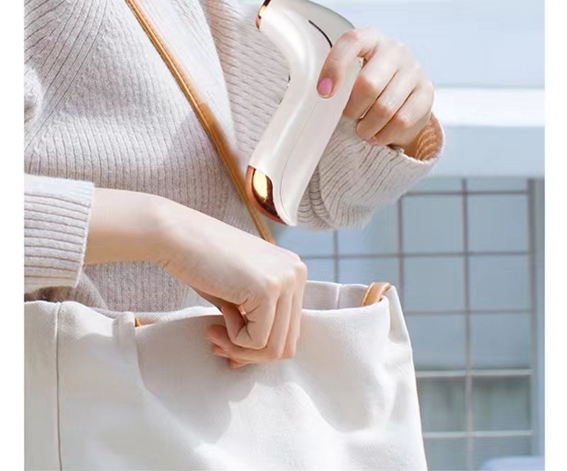 ポータブル 60W バッテリー駆動 ワイヤレス ヘアドライヤー クールショット ボタン コンセントレーター ノズルタイプ